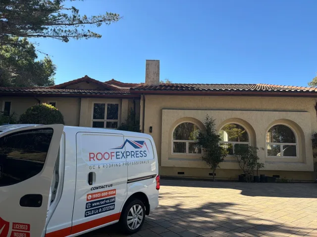 Image accompanying a ROOF EXPRESS Field Note about roofing for Hillsborough, California.