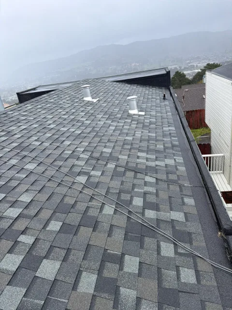 Image accompanying a ROOF EXPRESS Field Note about roofing for Daly City, California.