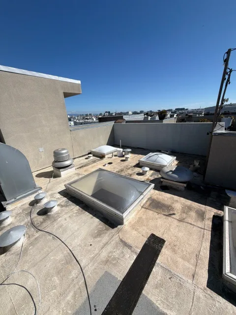 Image accompanying a ROOF EXPRESS Field Note about flat-roofing service for San Francisco, California.