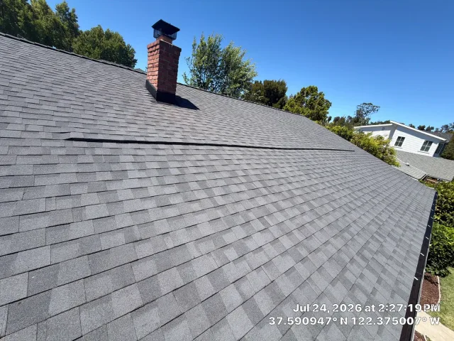 Image accompanying a ROOF EXPRESS Field Note about roofing for Burlingame, California.