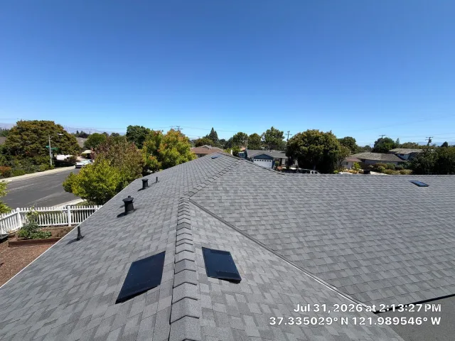 Image accompanying a ROOF EXPRESS Field Note about residential roofing for Santa Clara, California.